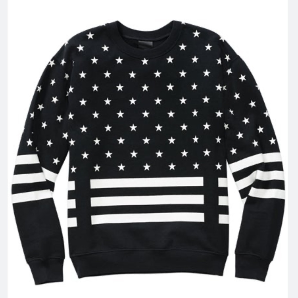 Aritzia LA Notte sweatshirt star pattern